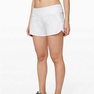 Lululemon shorts  Excellent condition